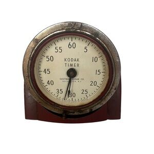 Vintage Kodak Darkroom Timer. Pre owned shows wear. Working condition